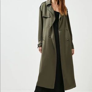 NWT!! Karen Mullen Satin Crepe Trench Coat